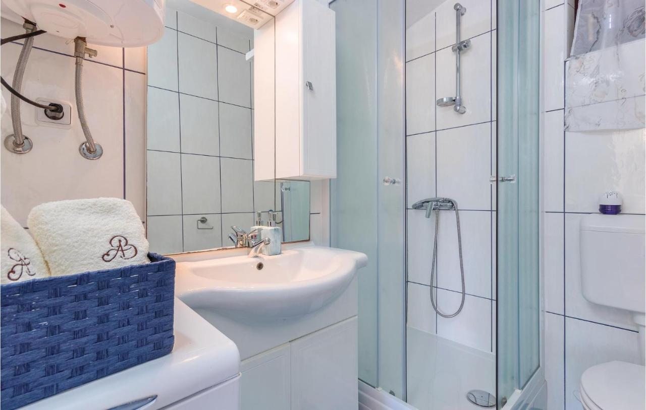 Amazing Apartment In Medulin With Wifi 외부 사진